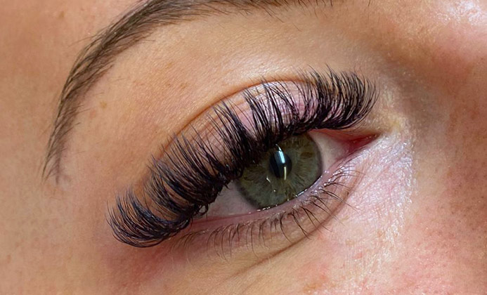 Lash Extensions at NV Salon