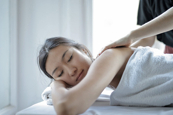 Massage at NV Salon Massage at NV Salon